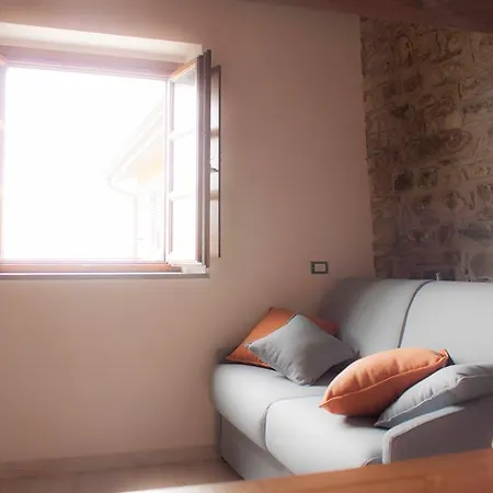 Farmház Il Borgo Di Pegui