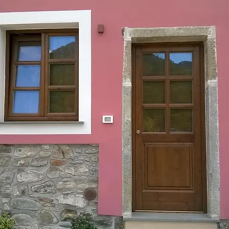 Il Borgo Di Pegui Farmház
